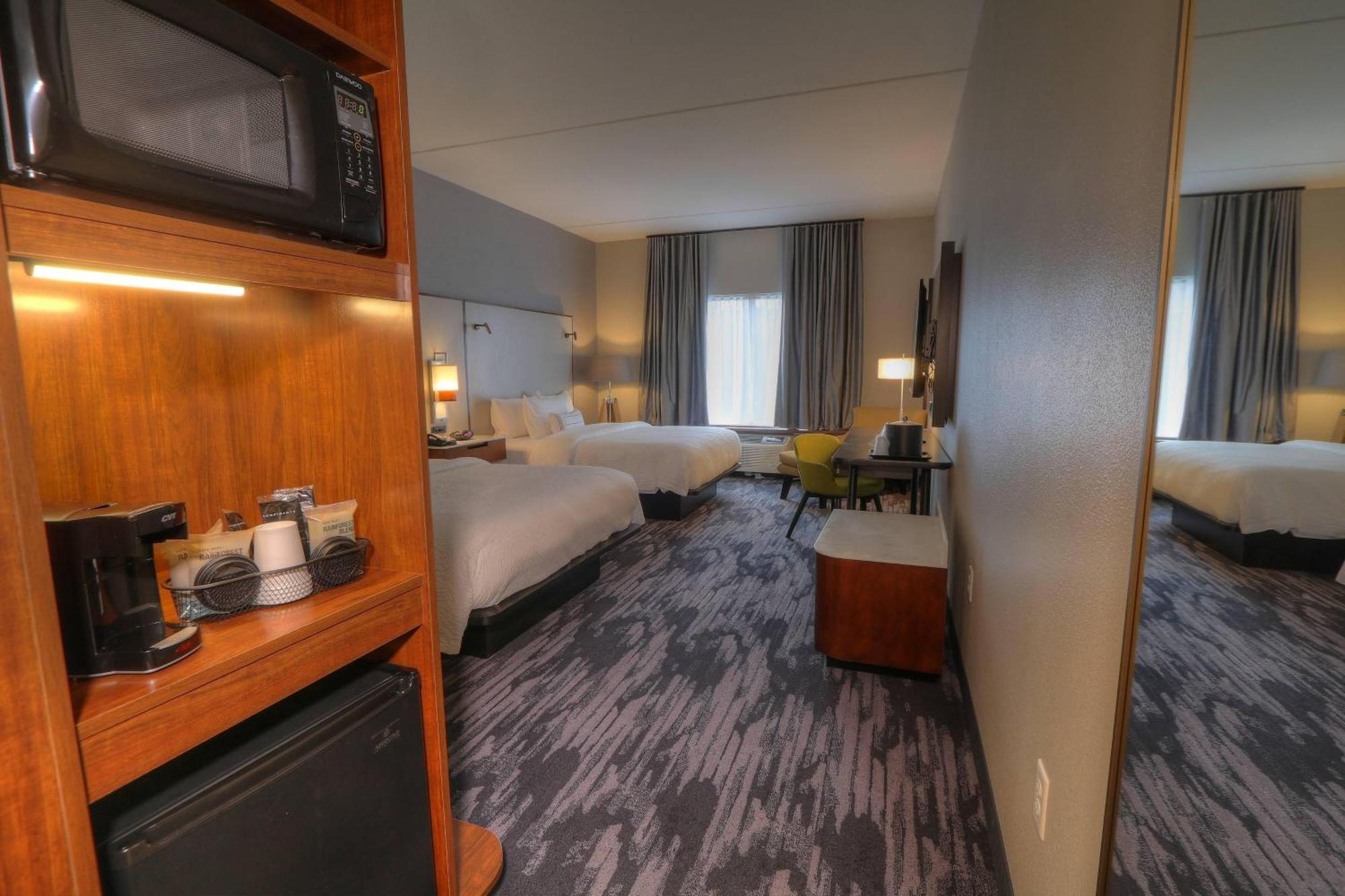 Fairfield Inn & Suites By Marriott Gatlinburg Downtown מראה חיצוני תמונה
